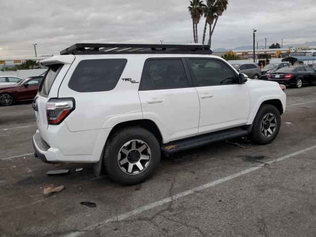 Image 3 of 2018 TOYOTA 4RUNNER SR5/SR5 PREMIUM 2018 with VIN JTEBU5JR7J5536452