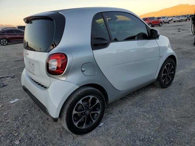 Obraz 3 z 2016 SMART FORTWO  2016 z VIN WMEFJ5DAXGK052470