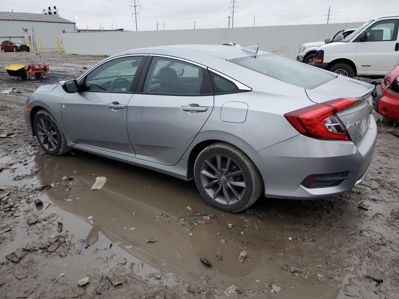 Image 2 of 2019 HONDA CIVIC EXL 2019 with VIN 19XFC1F70KE004765