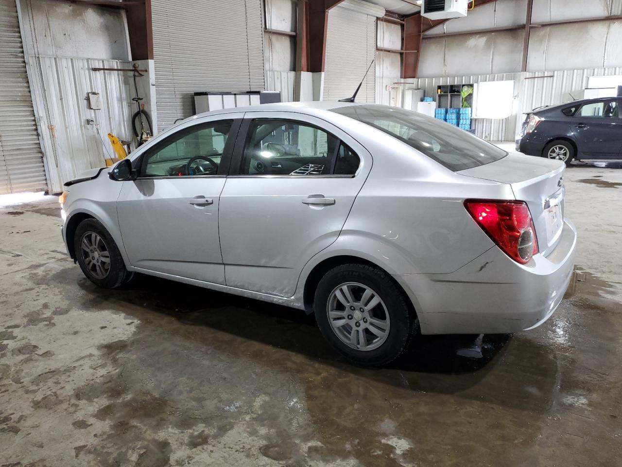 Obraz 2 z 2014 CHEVROLET SONIC LT 2014 z VIN 1G1JC5SG2E4128025