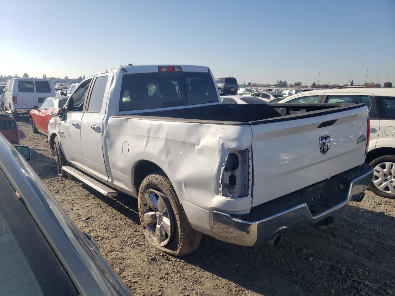 Obraz 2 z 2015 RAM 1500 SLT 2015 z VIN 1C6RR7GT2FS764409