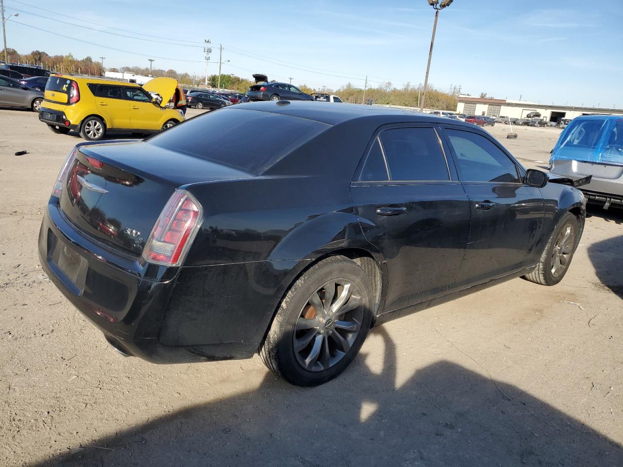 Image 3 of 2014 CHRYSLER 300 S 2014 with VIN 2C3CCAGG8EH381438