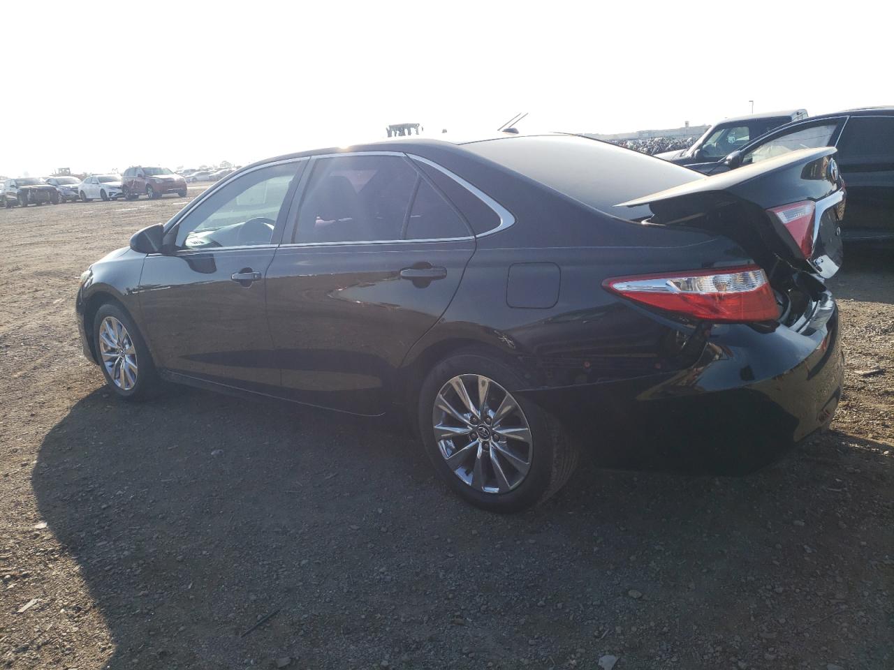 Image 2 of 2016 TOYOTA CAMRY LE 2016 with VIN 4T4BF1FK0GR534612