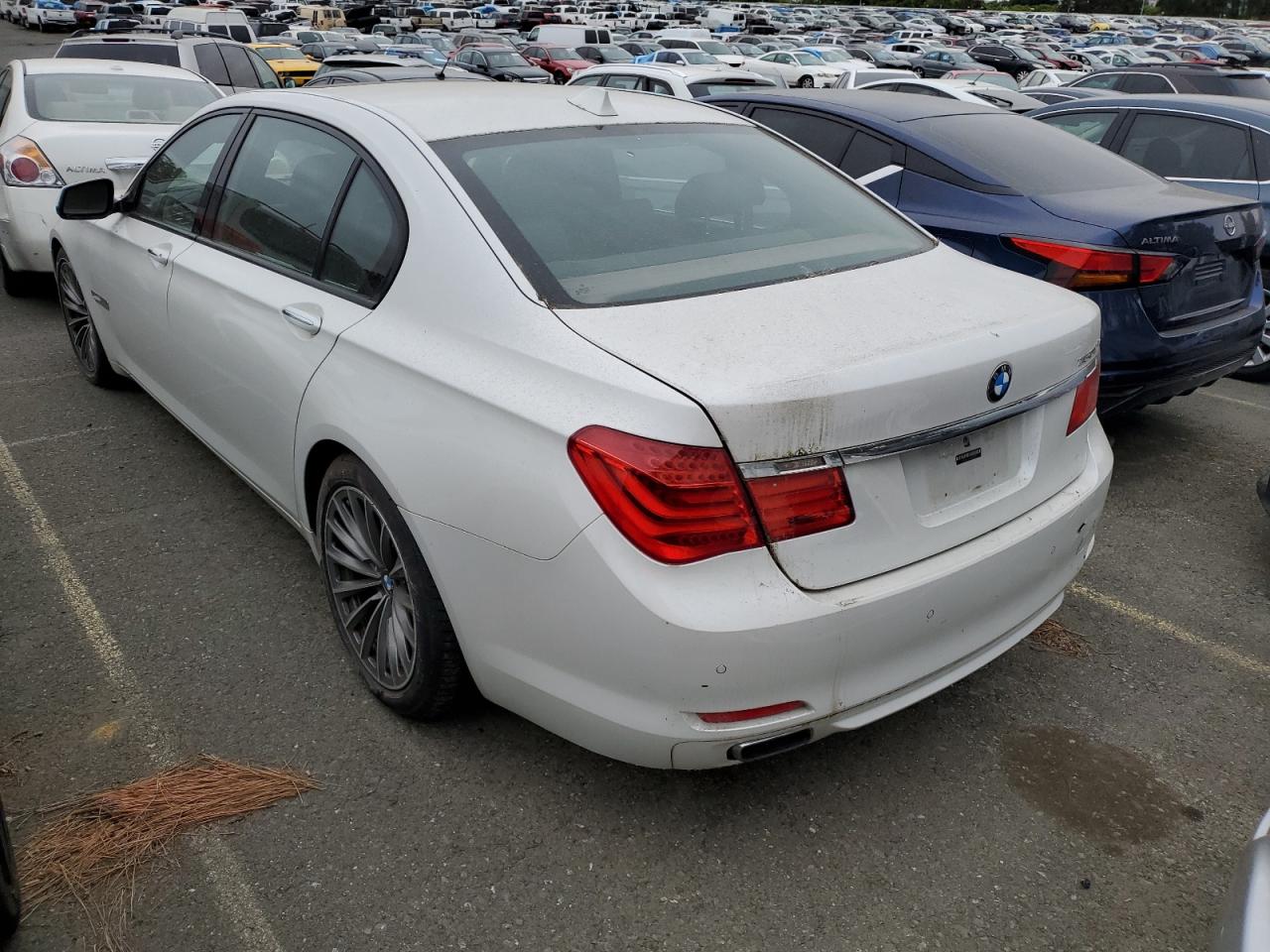 Image 2 of 2009 BMW 750 LI 2009 with VIN WBAKB83549CY60694