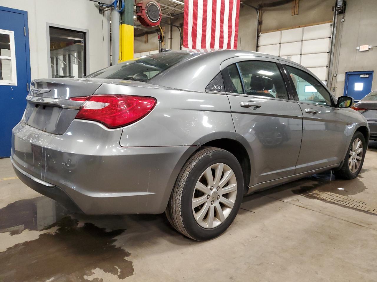 Image 3 of 2013 CHRYSLER 200 TOURING 2013 with VIN 1C3CCBBB7DN546225
