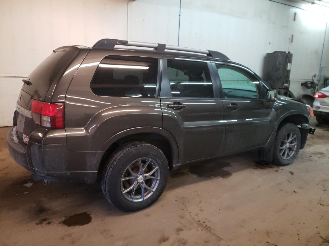 Image 3 of 2010 MITSUBISHI ENDEAVOR LS 2010 with VIN 4A4JN2AS0AE001759