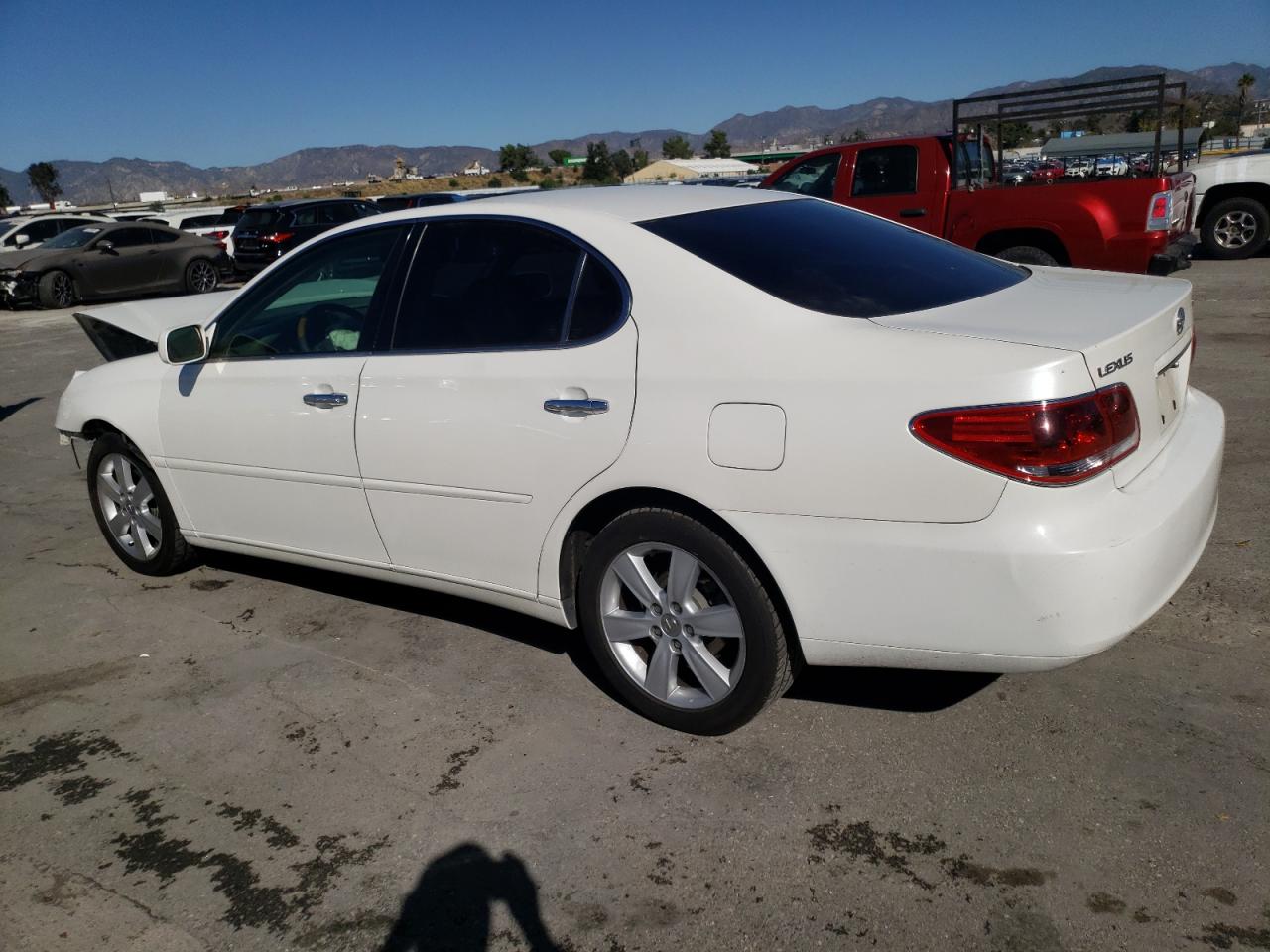 Image 2 of 2006 LEXUS ES 330 2006 with VIN JTHBA30G165153842