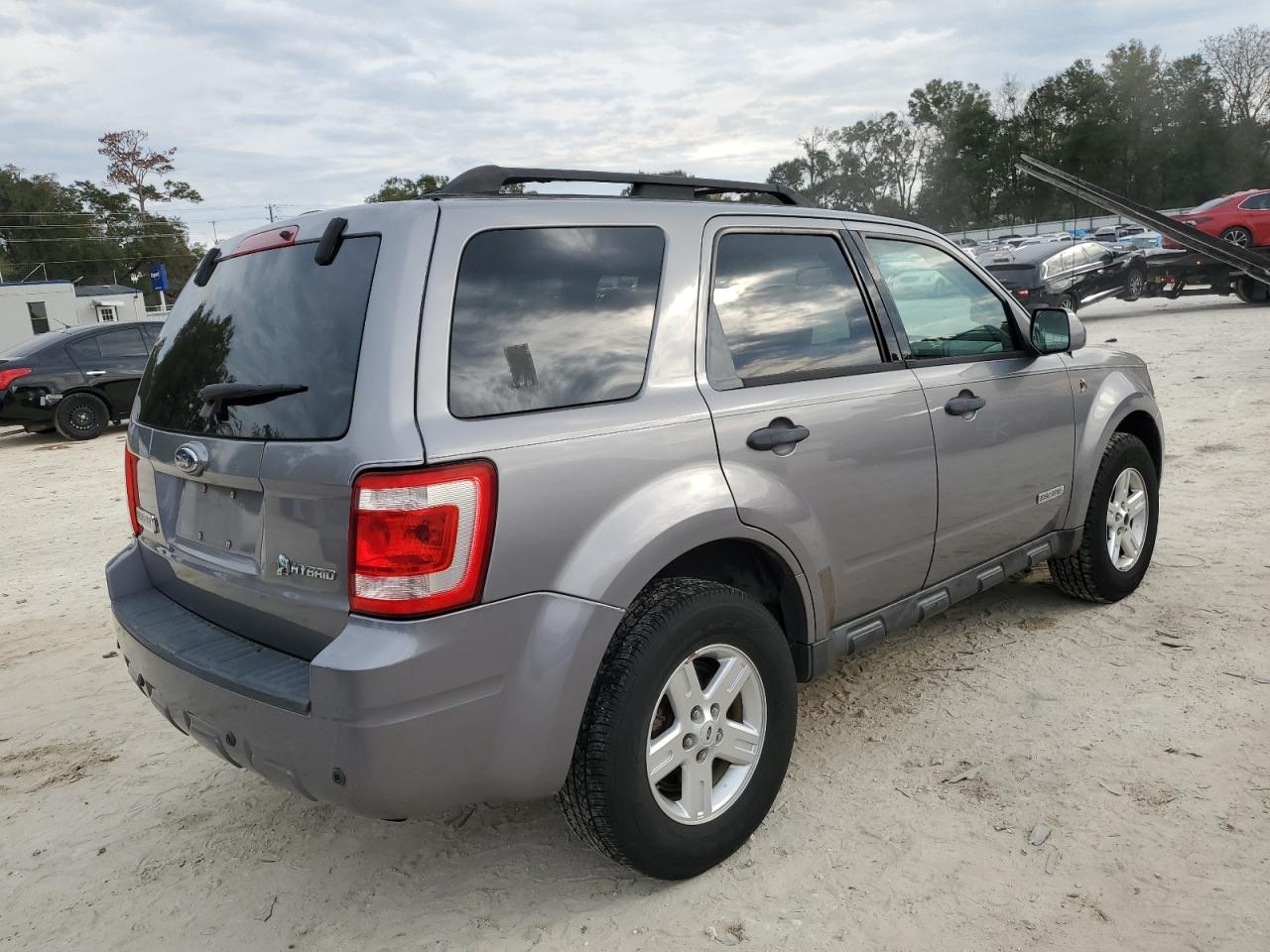 Image 3 of 2008 FORD ESCAPE HEV 2008 with VIN 1FMCU59H78KE09860