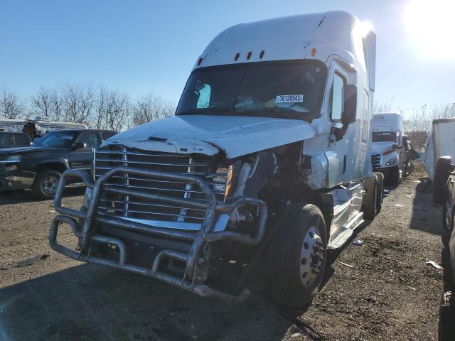 Image 3 of 2014 FREIGHTLINER CASCADIA 125 2014 with VIN 3AKGGLD55ESFK8186
