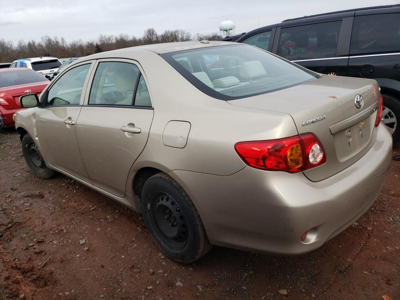 Obraz 2 z 2010 TOYOTA COROLLA BASE 2010 z VIN 2T1BU4EE0AC270992