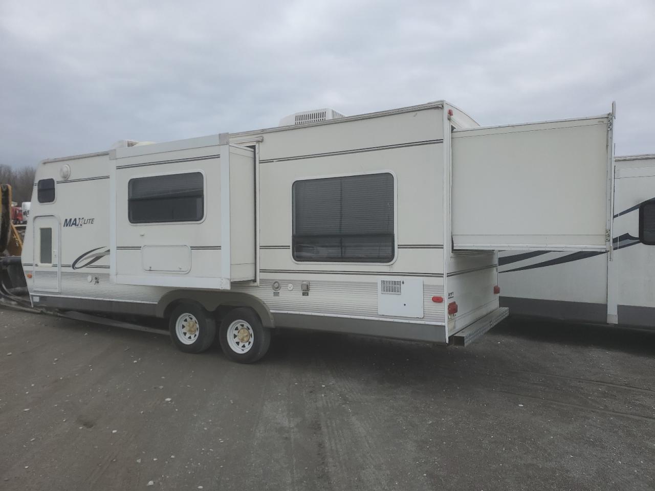 Image 3 of 2005 RVIS TRAILER 2005 with VIN 4WYT32J2351501035