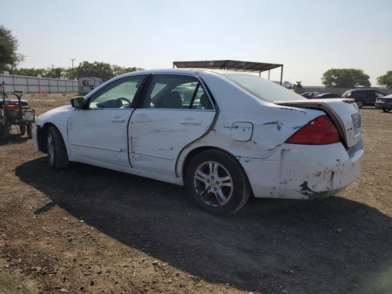 Изображение 2 2007 HONDA ACCORD SE 2007 с VIN 1HGCM56327A148978