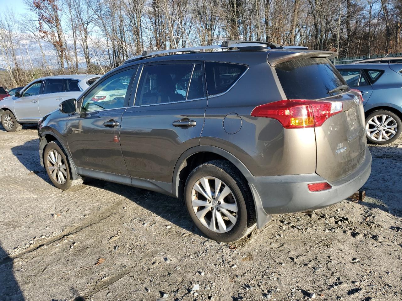 Изображение 2 2013 TOYOTA RAV4 LIMITED 2013 с VIN 2T3DFREV1DW102675
