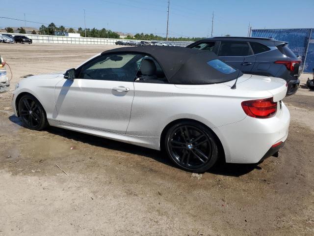 Obraz 2 z 2020 BMW M240I  2020 z VIN WBA2N1C01L7D82014