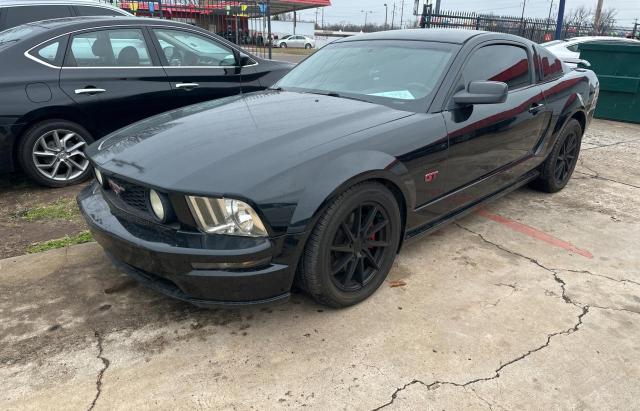 Obraz 2 z 2005 FORD MUSTANG GT 2005 z VIN 1ZVFT82H455104677