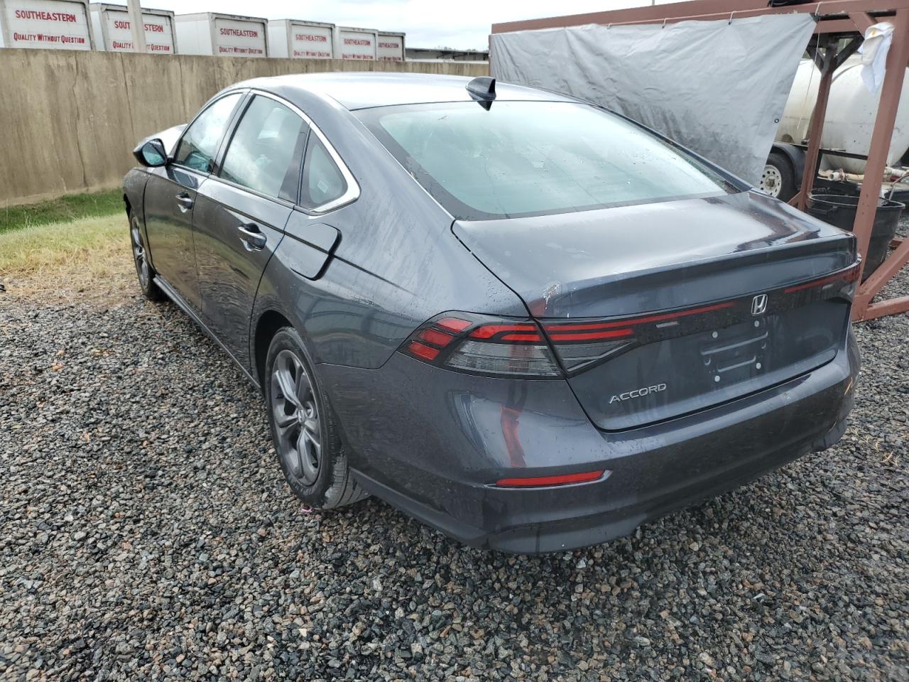Изображение 2 2023 HONDA ACCORD EX 2023 с VIN 1HGCY1F35PA005116