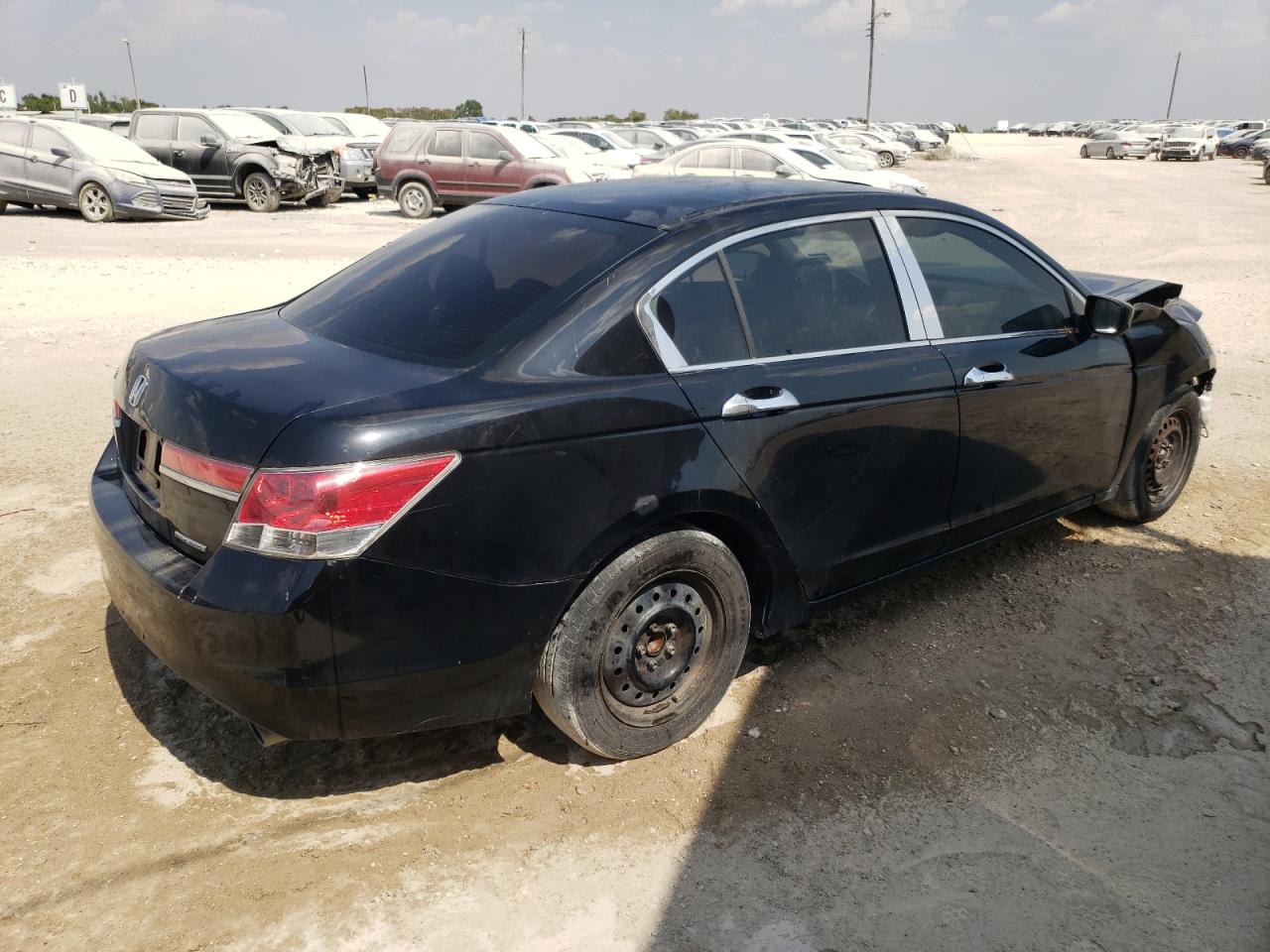Image 3 of 2012 HONDA ACCORD SE 2012 with VIN 1HGCP2F66CA045931