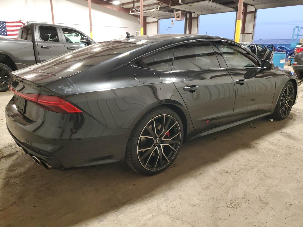 Obraz 3 z 2020 AUDI S7 PREMIUM PLUS 2020 z VIN WAUPFAF29LN062268