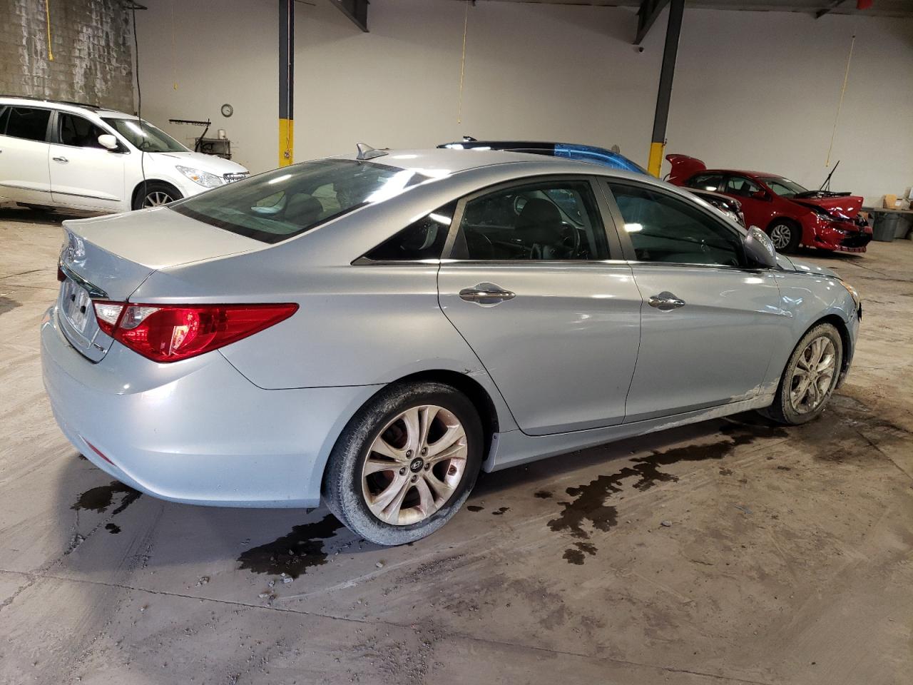 Image 3 of 2011 HYUNDAI SONATA SE 2011 with VIN 5NPEC4AC5BH237456