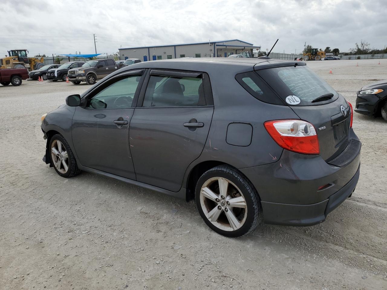 Image 2 of 2009 TOYOTA COROLLA MATRIX S 2009 with VIN 2T1KE40E29C013154