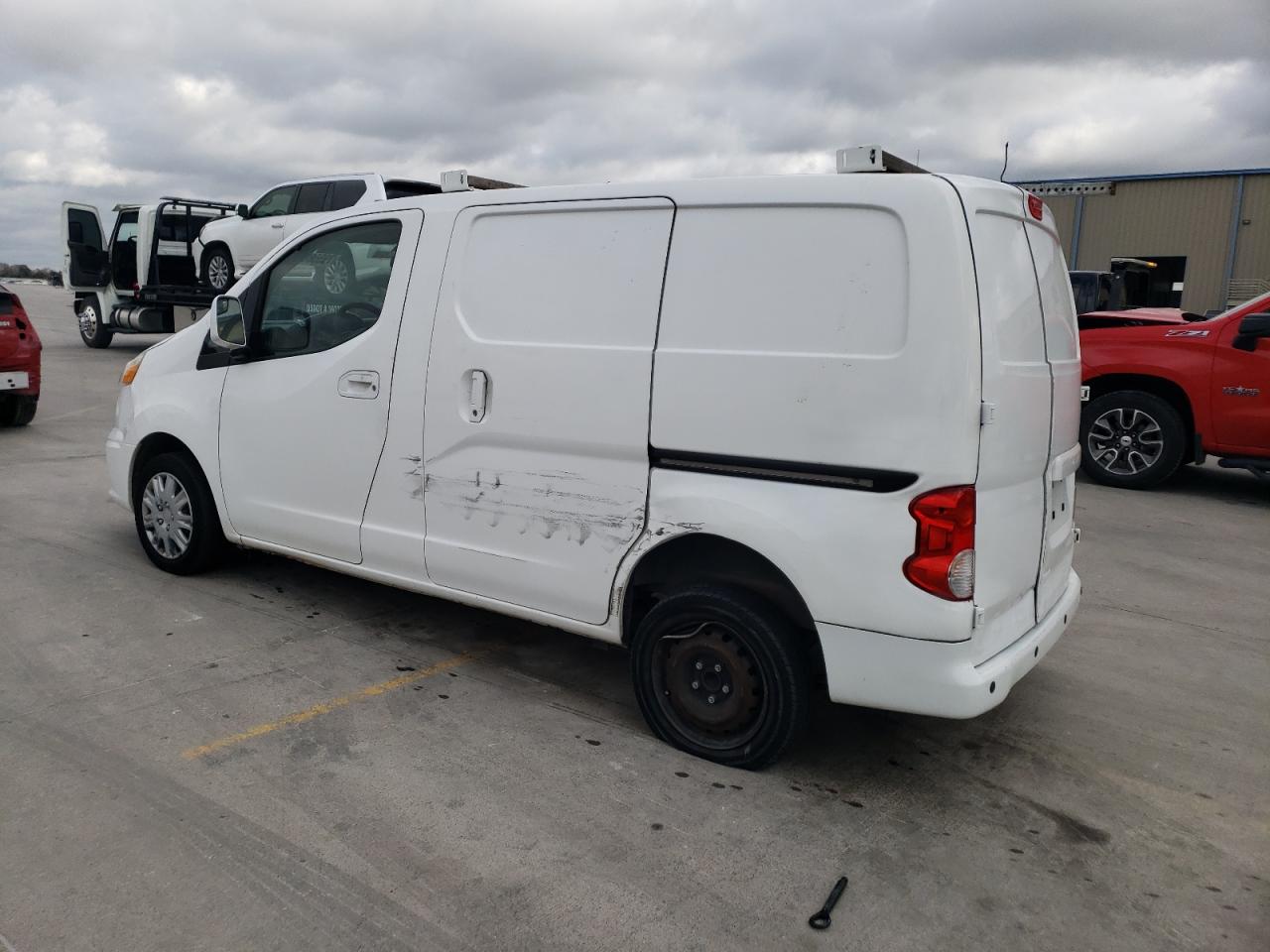 Image 2 of Chevrolet City Express Ls 2015 with VIN 3N63M0YN2FK725972