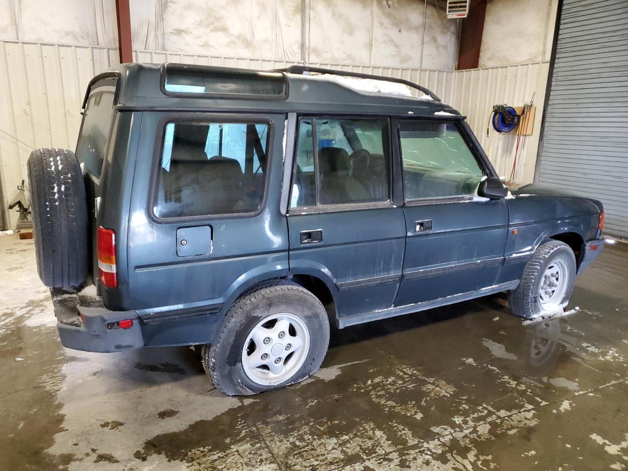 Obraz 3 z 1997 LAND ROVER DISCOVERY  1997 z VIN SALJY1240VA546956