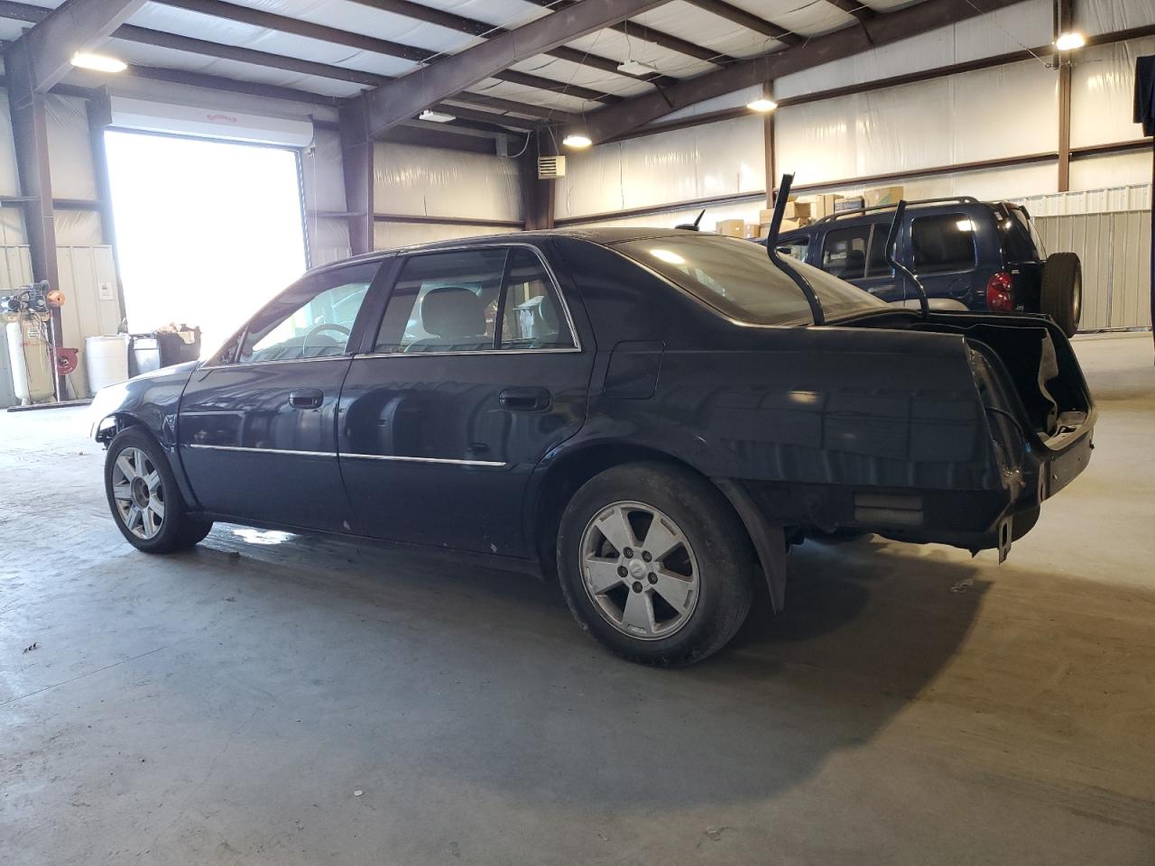 Изображение 2 2006 CADILLAC DTS  2006 с VIN 1G6KD57Y36U110342