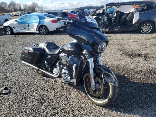 Image 1 of 2016 HARLEY-DAVIDSON FLHXS STREET GLIDE SPECIAL 2016 with VIN 1HD1KRM10GB675530