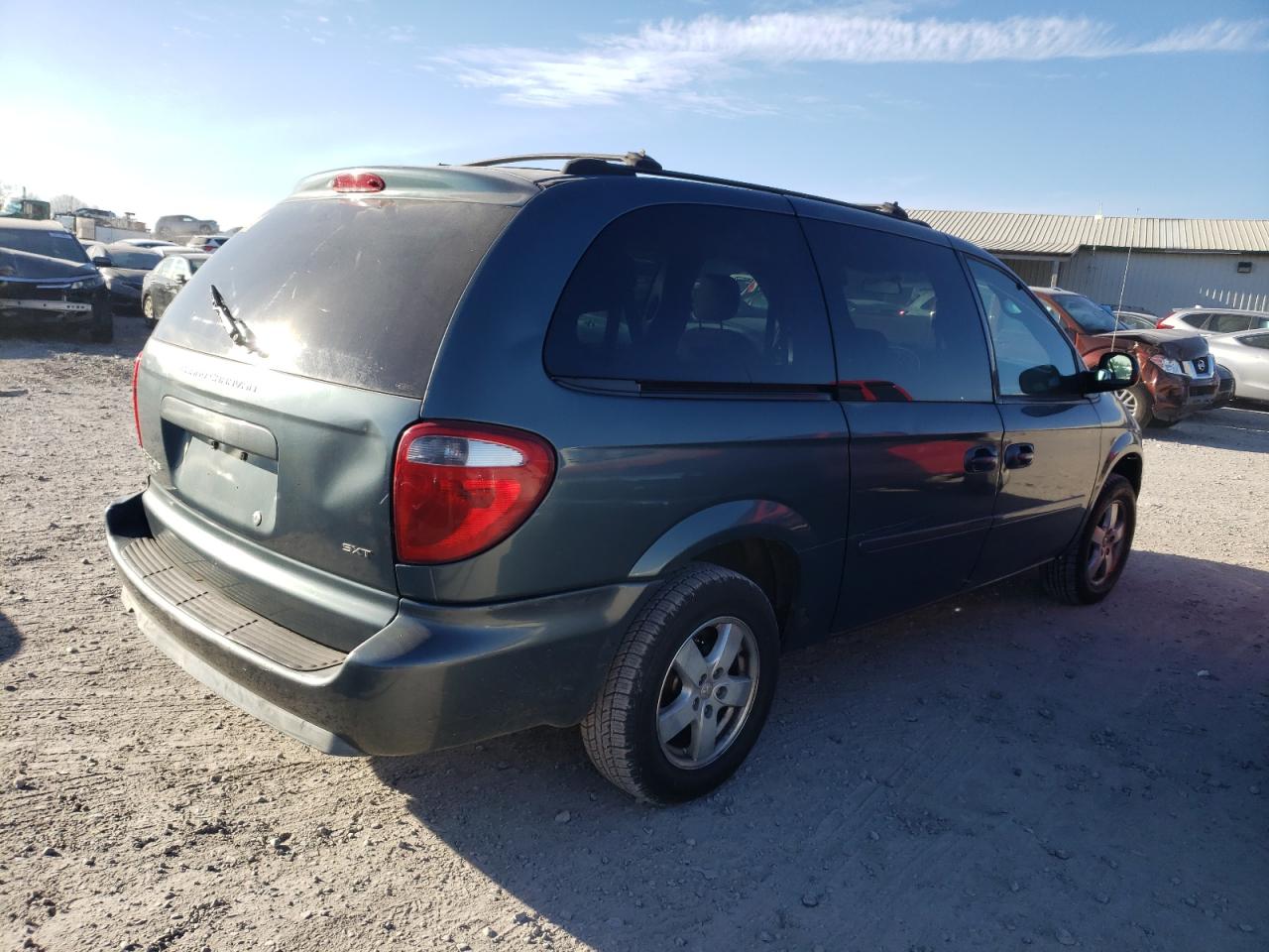 Изображение 3 2005 DODGE GRAND CARAVAN SXT 2005 с VIN 2D4GP44L55R176015