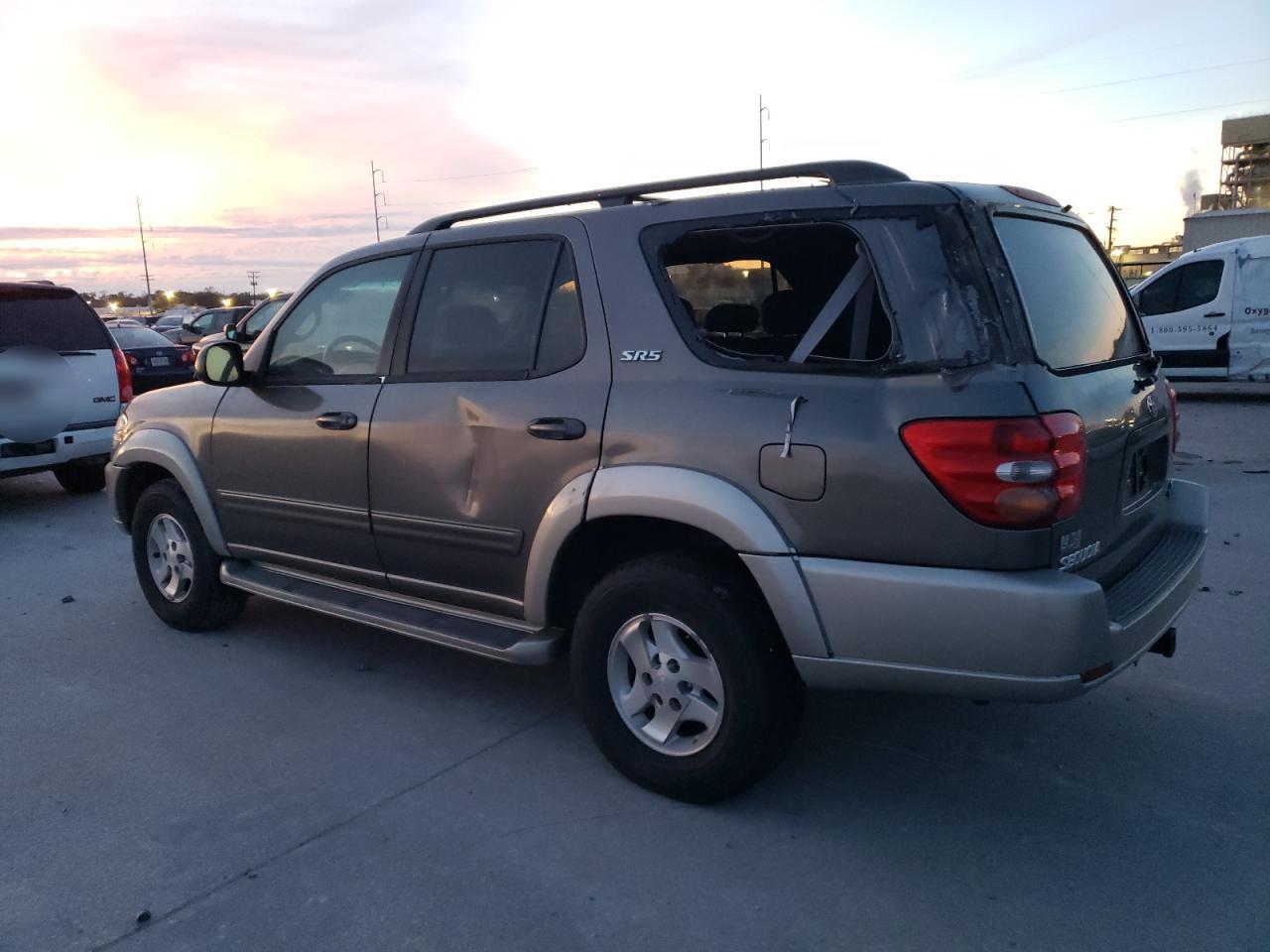 Изображение 2 2003 TOYOTA SEQUOIA SR5 2003 с VIN 5TDZT34A43S196898