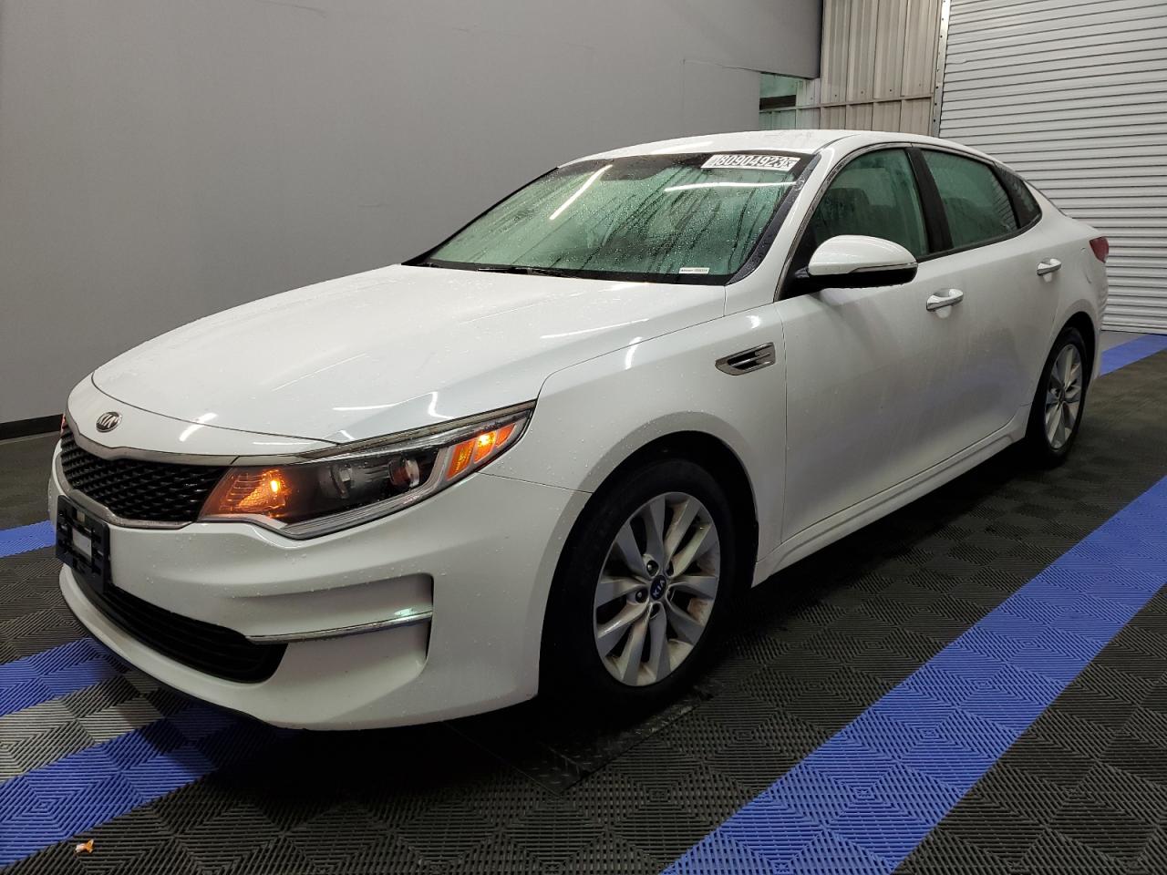 2017 KIA OPTIMA LX 2017 image