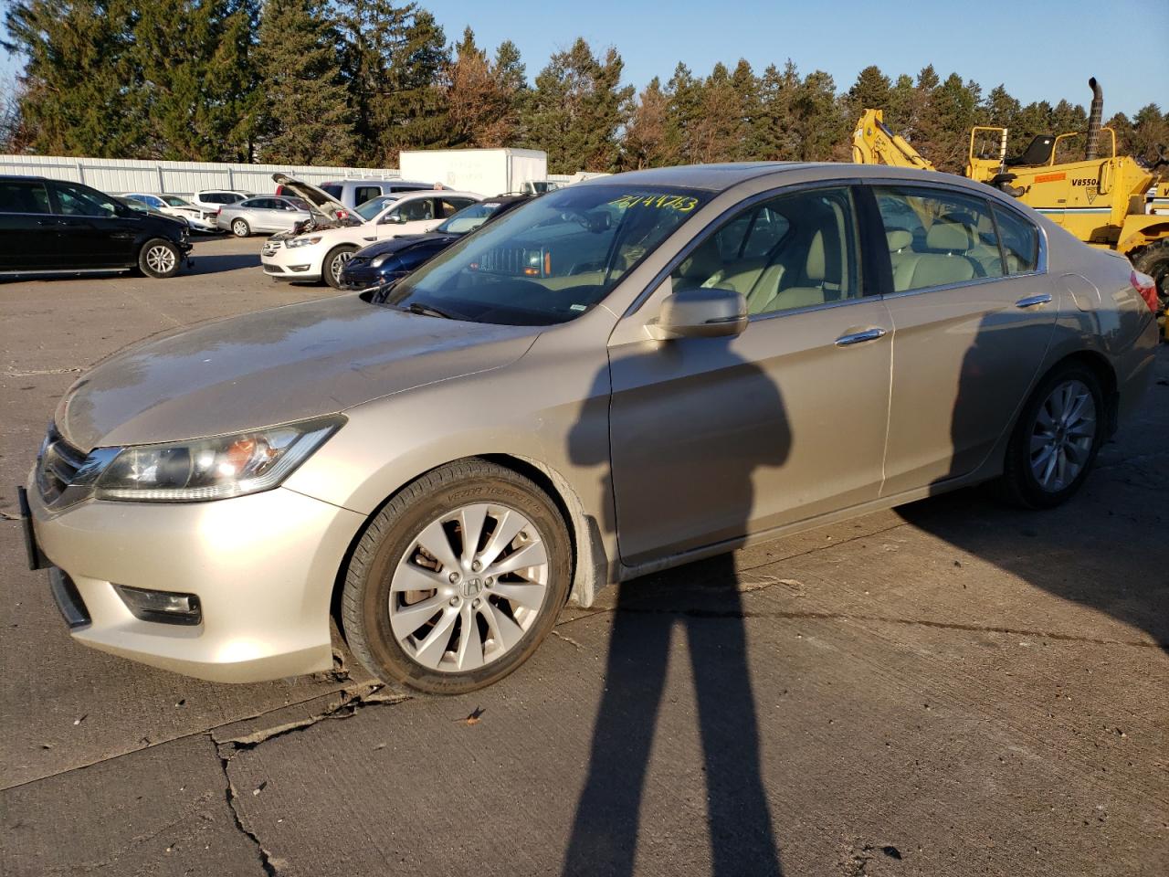 Image 1 of Honda Accord Exl 2015 with VIN 1HGCR2F8XFA117696