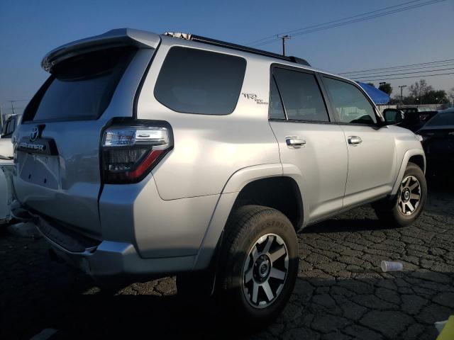 Image 3 of 2019 TOYOTA 4RUNNER SR5 2019 with VIN JTEBU5JR6K5648791