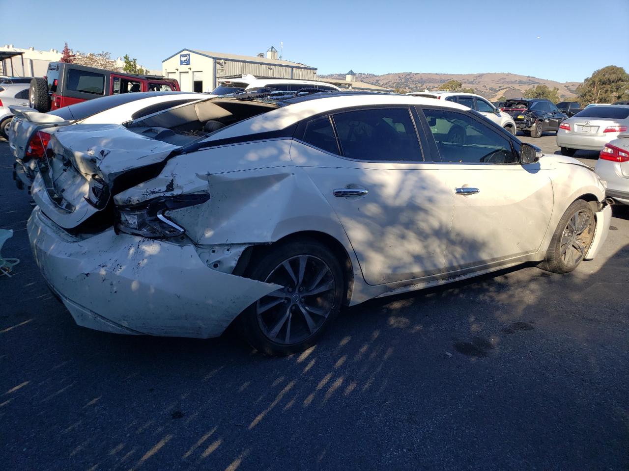 Изображение 3 2016 NISSAN MAXIMA 3.5S 2016 с VIN 1N4AA6AP9GC384603