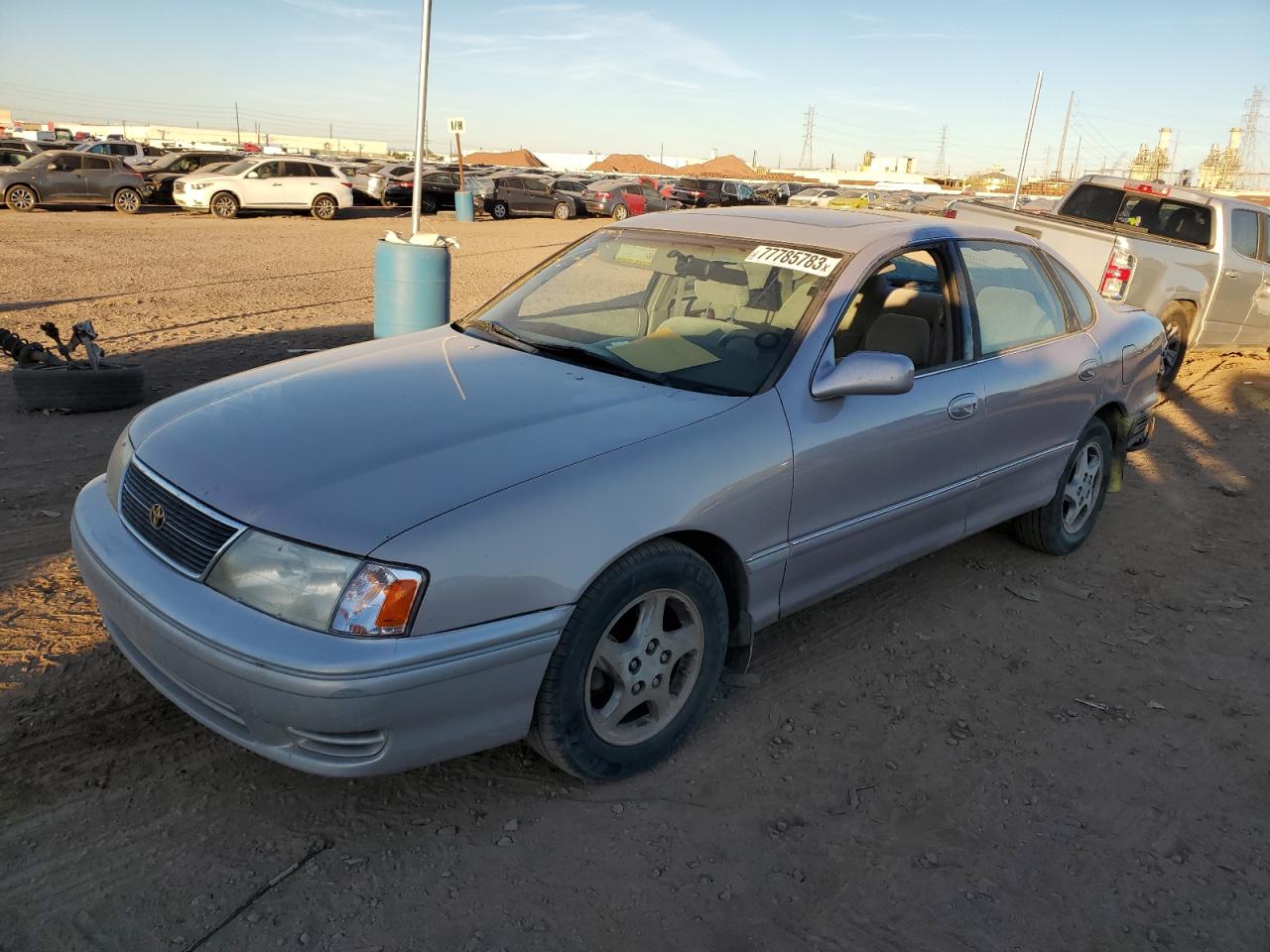 Image 1 of 1998 TOYOTA AVALON XL 1998 with VIN 4T1BF18B1WU239184