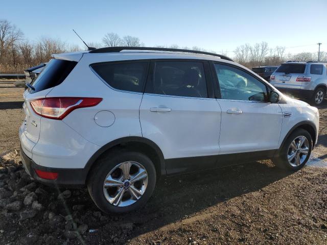 Image 3 of 2016 FORD ESCAPE SE 2016 with VIN 1FMCU0GX7GUC40052