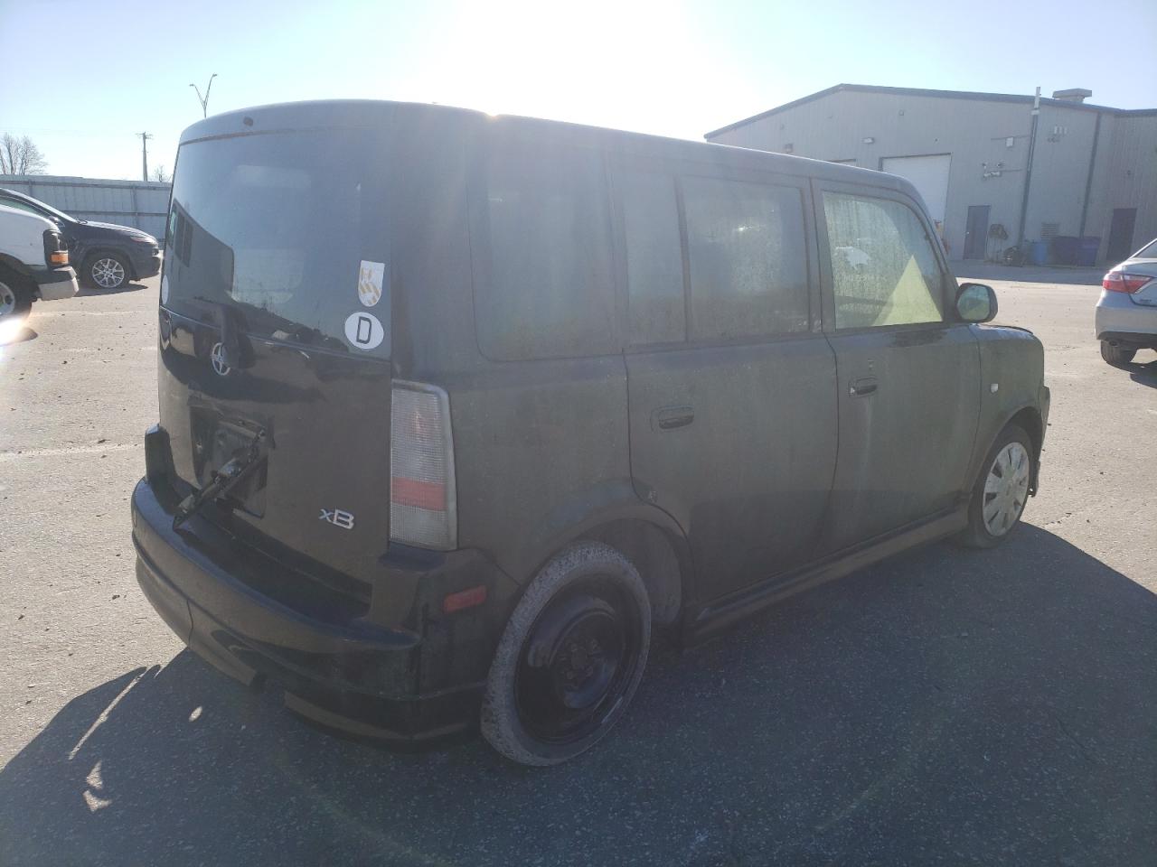 Obraz 3 z 2006 TOYOTA SCION XB 2006 z VIN JTLKT324X64034406