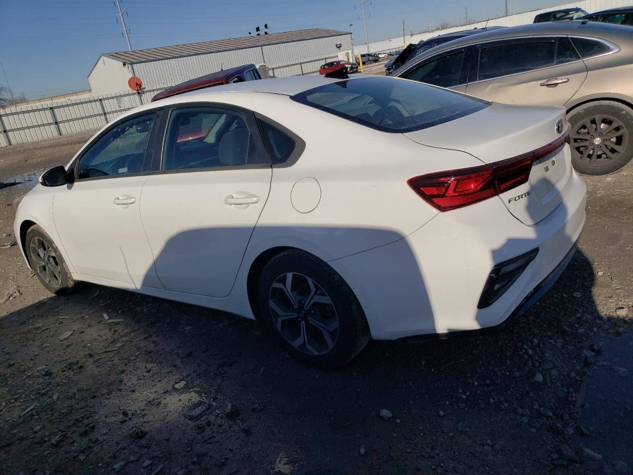 Image 2 of 2019 KIA FORTE FE 2019 with VIN 3KPF24AD0KE009708