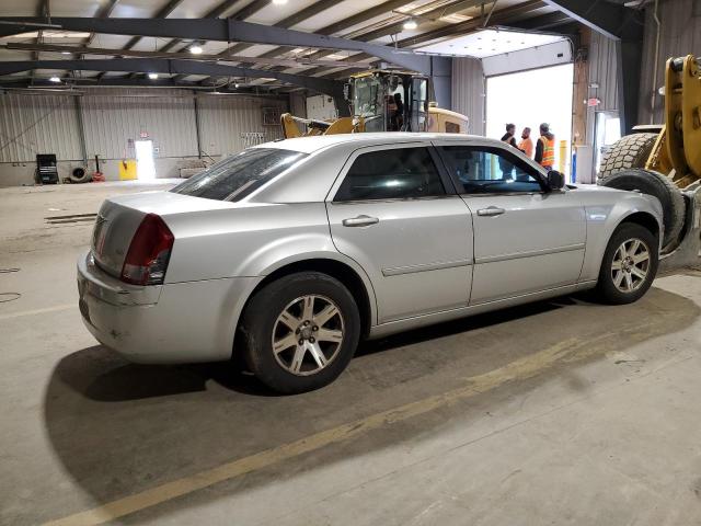 Obraz 3 z 2007 CHRYSLER 300  2007 z VIN 2C3LA43R87H861044