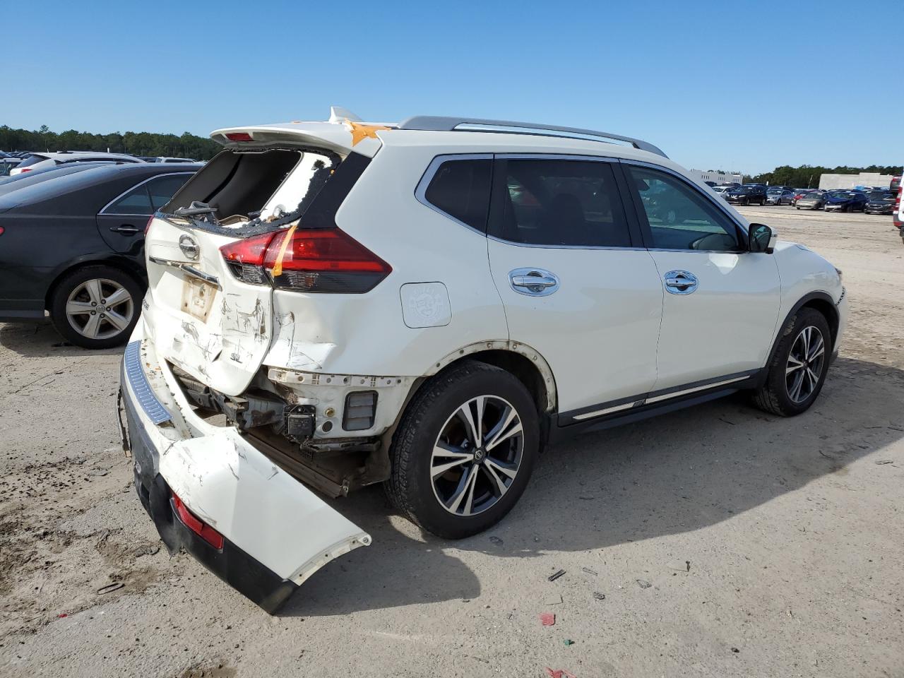 Изображение 3 2017 NISSAN ROGUE S 2017 с VIN 5N1AT2MT4HC854524