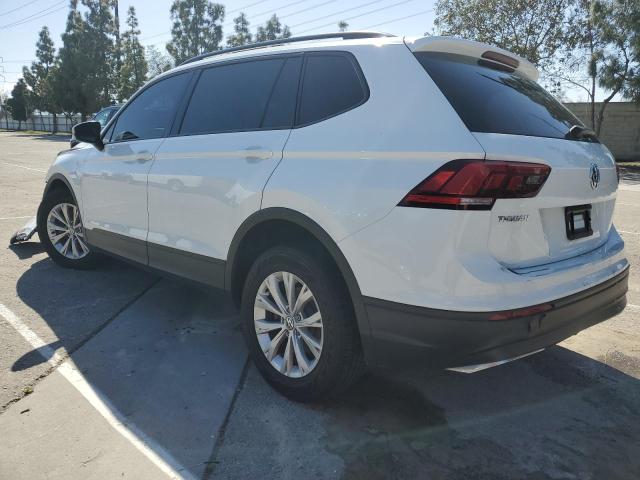 Obraz 2 z 2018 VOLKSWAGEN TIGUAN S 2018 z VIN 3VV1B7AX0JM107617