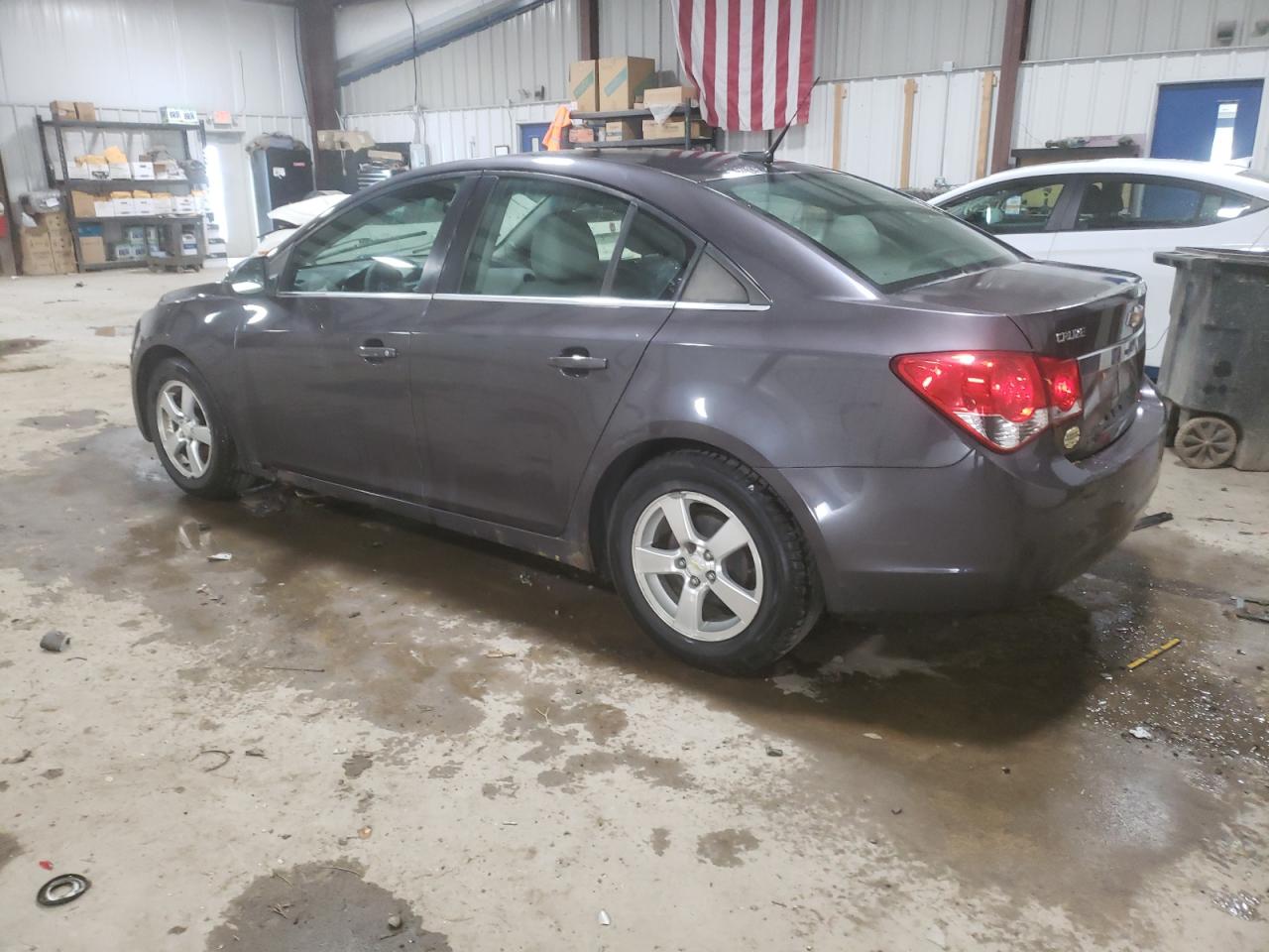 Image 2 of Chevrolet Cruze Lt 2011 with VIN 1G1PF5S98B7140211