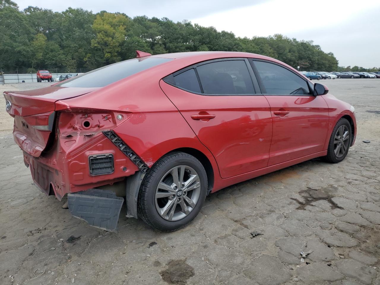 Изображение 3 Hyundai Elantra Se 2017 с VIN 5NPD84LF7HH083670