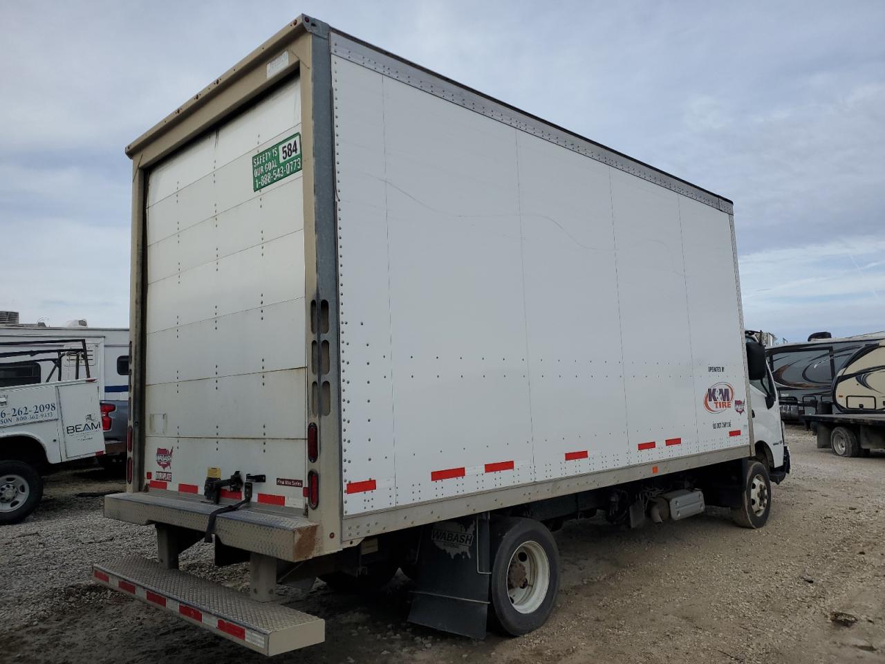 Изображение 3 2018 HINO 155  2018 с VIN JHHXDM1H9JK007689