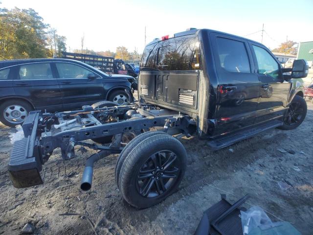 Obraz 3 z 2021 FORD F-150 SUPERCREW 2021 z VIN 1FTFW1E81MKE13892