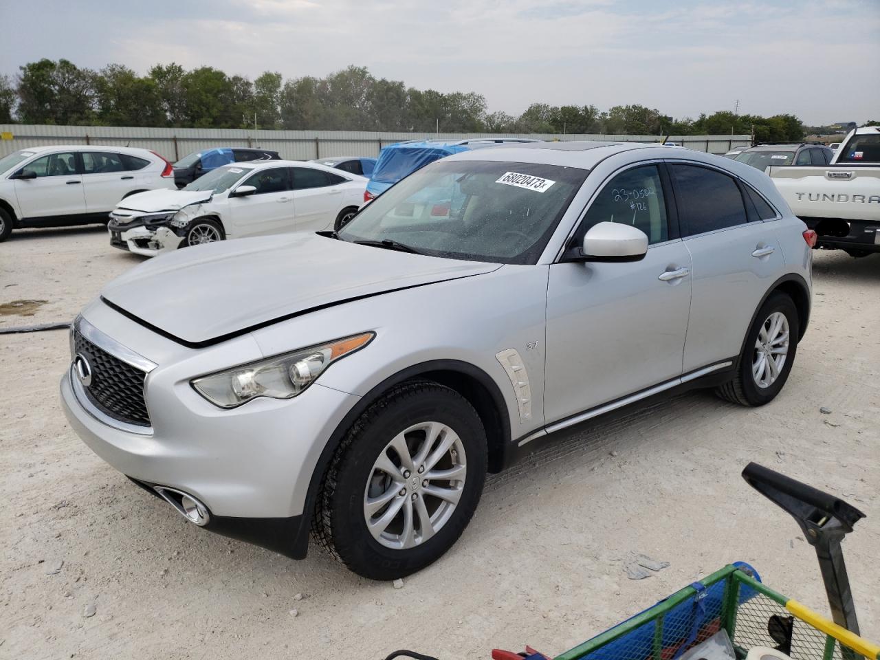 Image 1 of 2017 INFINITI QX70  2017 with VIN JN8CS1MUXHM141175