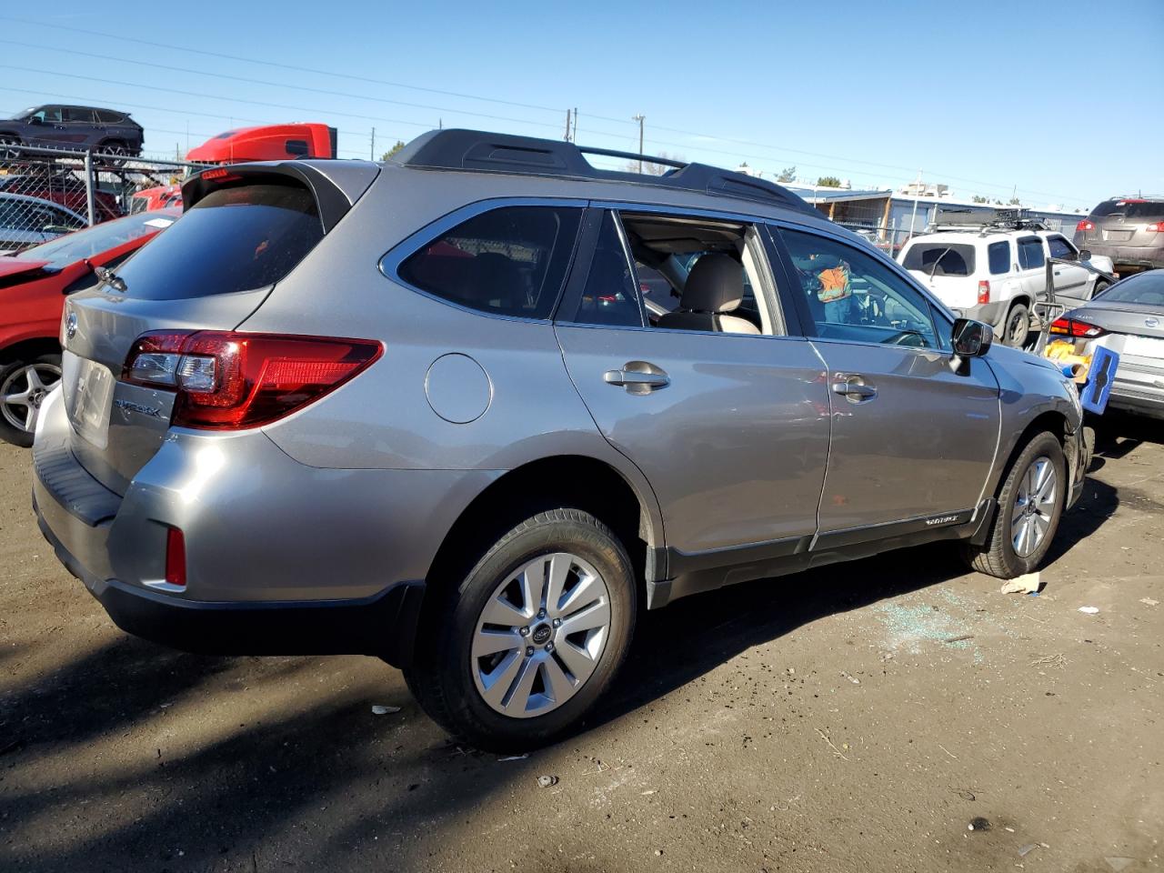Image 3 of 2015 SUBARU OUTBACK 2.5I PREMIUM 2015 with VIN 4S4BSBCC9F3321283