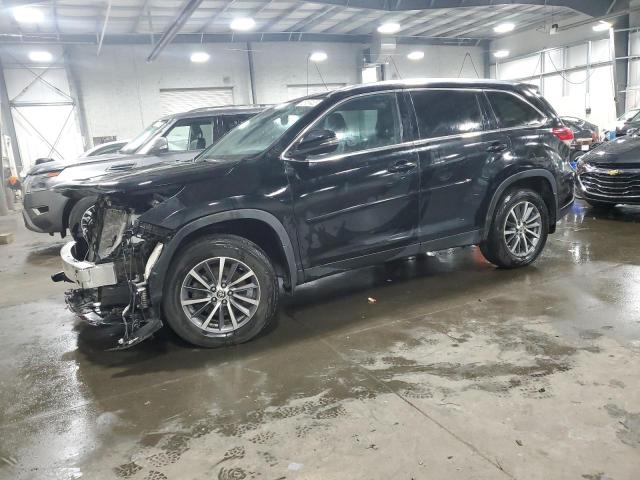 Image 1 of 2019 TOYOTA HIGHLANDER SE 2019 with VIN 5TDJZRFH5KS626039