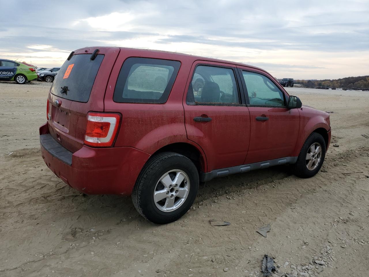 Image 3 of 2011 FORD ESCAPE XLS 2011 with VIN 1FMCU0C76BKA36515