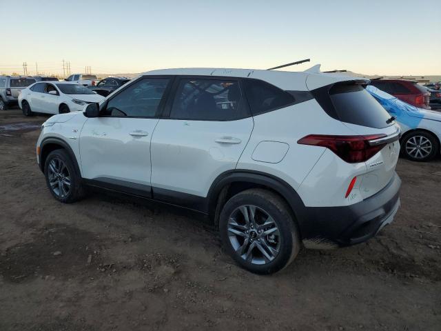 Изображение 2 2021 KIA SELTOS LX 2021 с VIN KNDEPCAA7M7048618